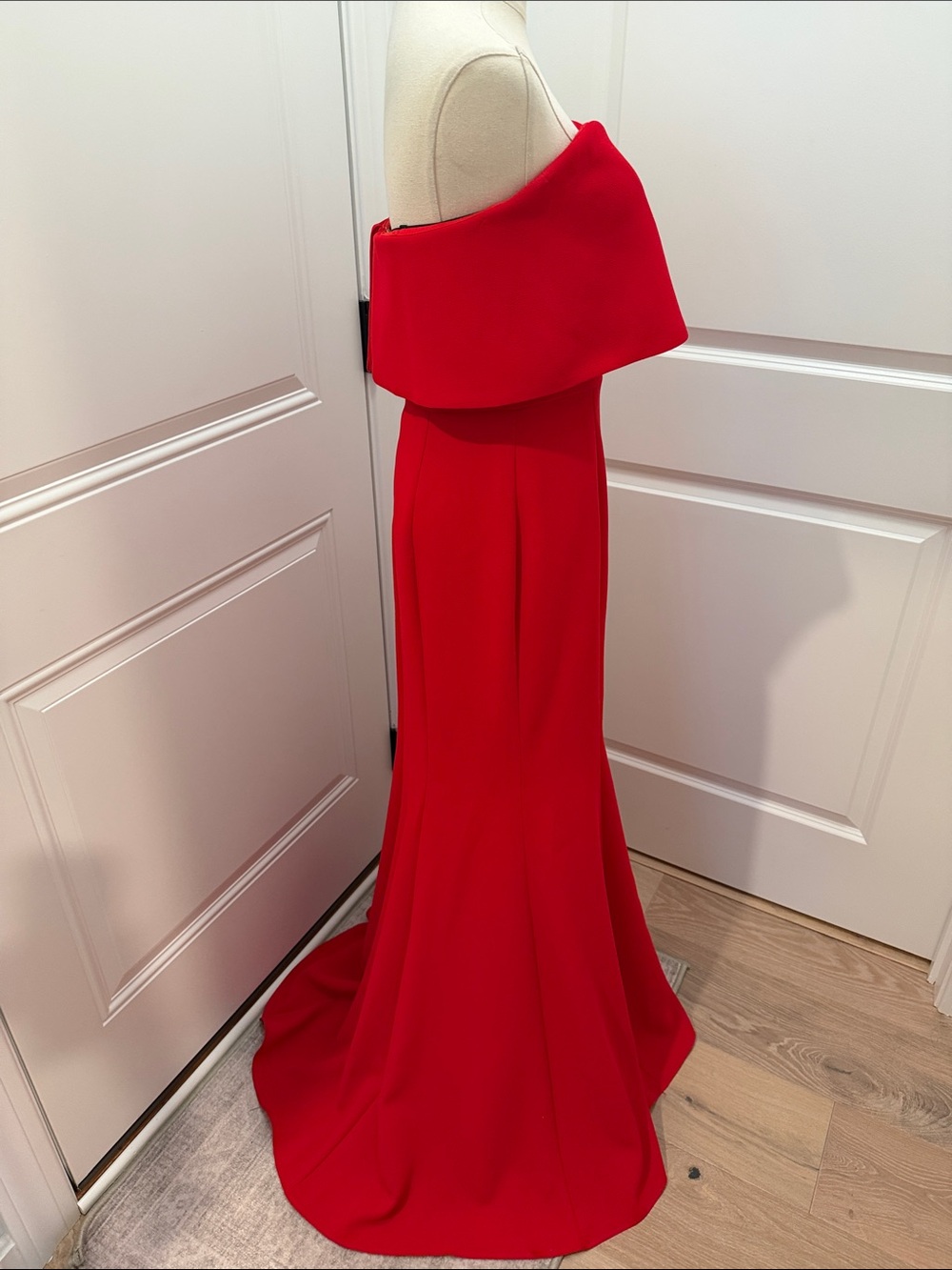 Xscape Strapless Red Mermaid Evening Dress - Picture 2 of 5